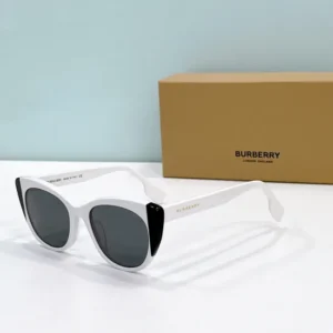 BURBERRY (BE2392)