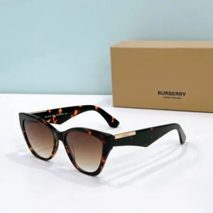 BURBERRY (BE4407) - Image 4