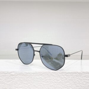 GIVENCHY (GV400024U)