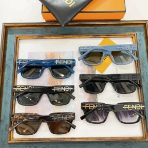 FENDI (FE40078I) - Image 3