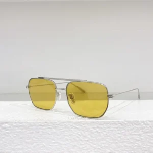 GIVENCHY (GV40041U)