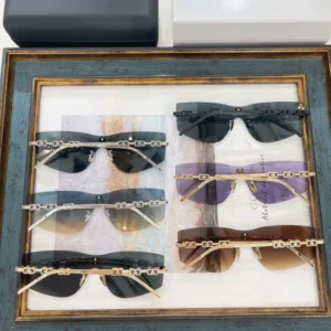 GIVENCHY (GV40045I) - Image 3