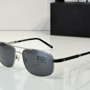 MontBlanc (MB 650S)