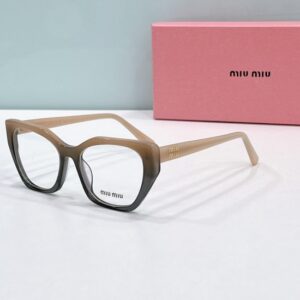 MIU MIU (MU06XV)