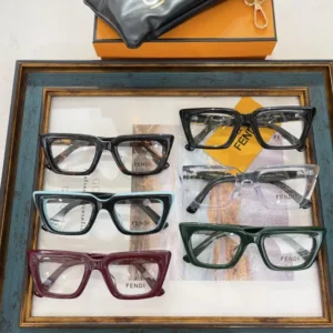 FENDI (FE4275) - Image 4