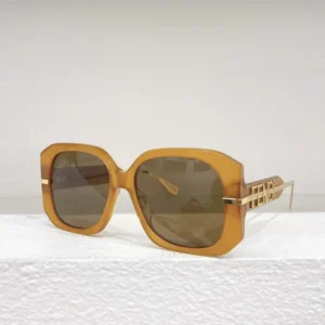 FENDI (FE40065F)