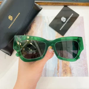 VICTORIABECKHAM (VB662S) - Image 2