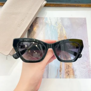 Max Mara (MM0057) - Image 3