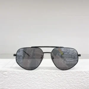 GIVENCHY (GV40058U)