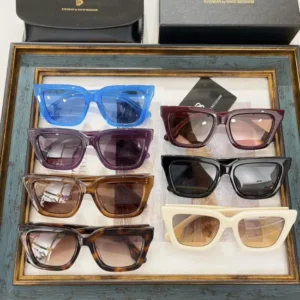 VICTORIABECKHAM (VB644S)
