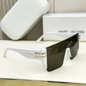 MARC JACOBS(MARC 712)