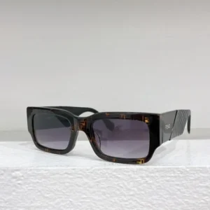 FENDI (FE 40131I) - Image 5
