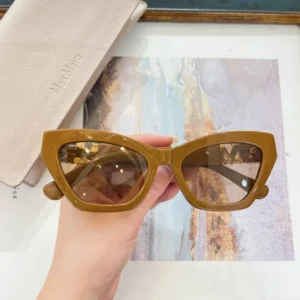 Max Mara (MM0057) - Image 2