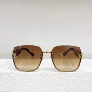LOUIS VUITTON (Z1863) - Image 6