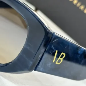 VICTORIABECKHAM (VB654S)