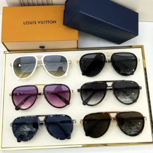 LOUIS VUITTON (Z2001U) - Image 3
