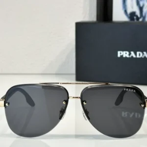 Prada (PR 172VS) - Image 6