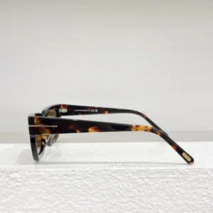TOM FORD (FT 1075) - Image 7