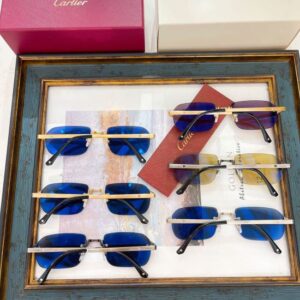 Cartier (CT0460S) - Image 4