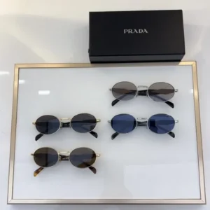 PRADA (PR 182VS) - Image 6