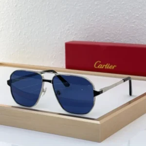 Cartier (CT0424S)