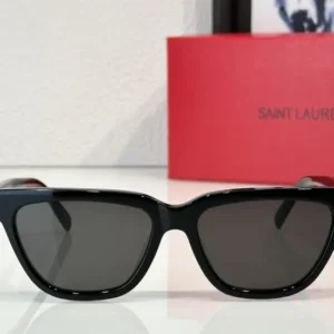 SAINT LAURENT (SL 462) - Image 3
