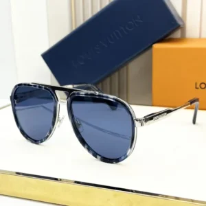LOUIS VUITTON (Z2001U) - Image 5