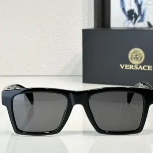 Versace (4445) - Image 5
