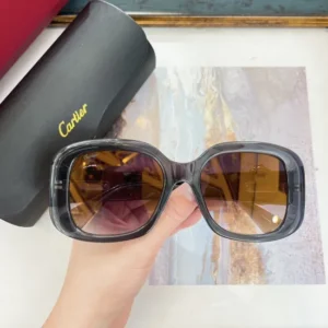 Cartier (CT0471S) - Image 4