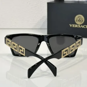 Versace (4445) - Image 6