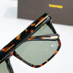TOM FORD (FT0906) - Image 3