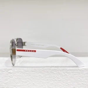 PRADA (PR 167VS) - Image 5