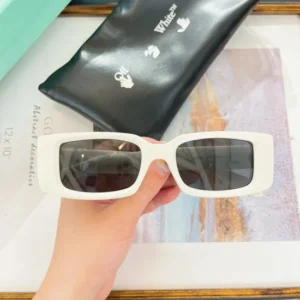 OFF WHITE (OERI127) - Image 3