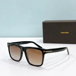 TOM FORD (FT0906) - Image 5