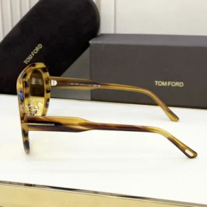 TOM FORD ( FT0836) - Image 8