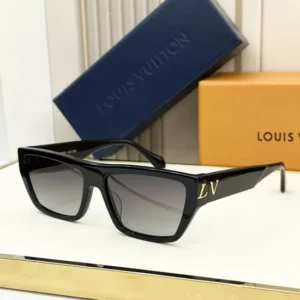 LOUIS VUITTON (Z1341W) - Image 2