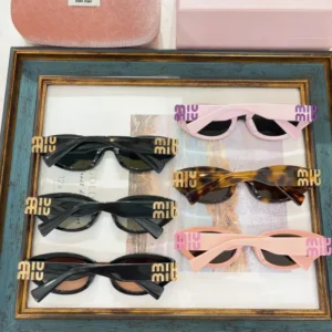 MIU MIU (MU 91AV) - Image 2