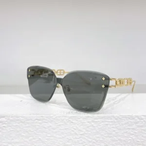 LOUIS VUITTON (Z2030U) - Image 2