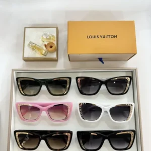 LOUIS VUITTON (Z2007U)