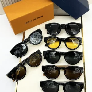 LOUIS VUITTON (Z2061 Z2062 Z2063 Z2064)