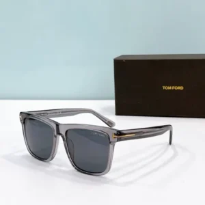 TOM FORD (FT0906) - Image 2