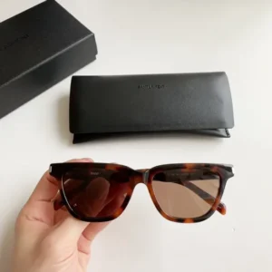 Saint Laurent (SL 462)