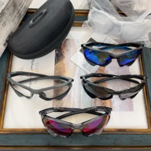 OAKLEY (OO9019) - Image 2