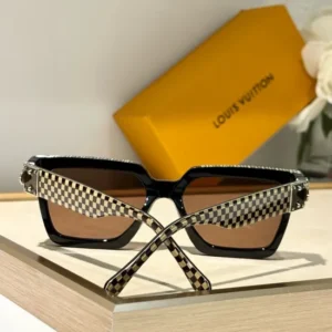LOUIS VUITTON (1.1 Millionaires LV96006) - Image 6
