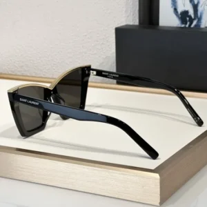 SAINT LAURENT (SL 570)