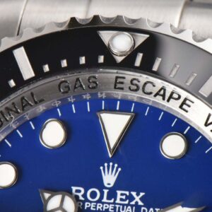 Sea-Dweller 44mm 126660 CSF ‘D-Blue’ Dial SS Bracelet VR3235 - Image 27
